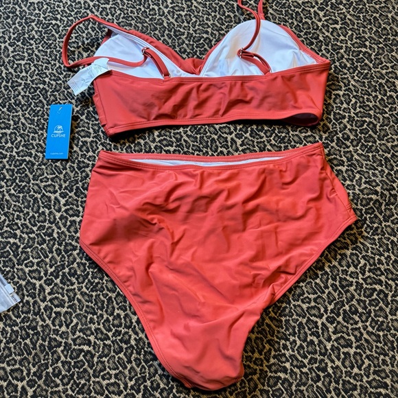 Cupshe Bikini Size Medium - Picture 2 of 5